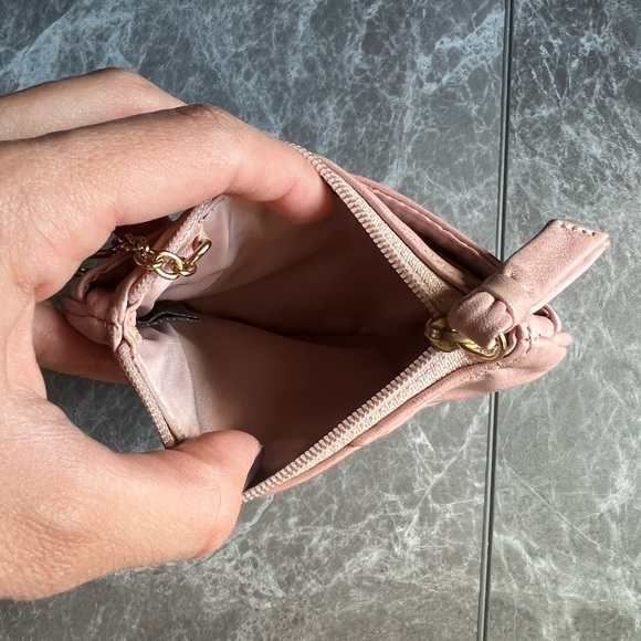 Coach coin purse* - Picture 3 of 8